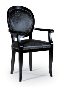 Arredamento Classico in Stile mobili artigianali sedia classica legno imbottita