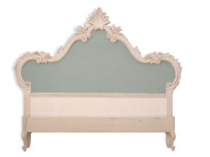 Arredamento Classico in stile mobili artigianali letto intagliato legno