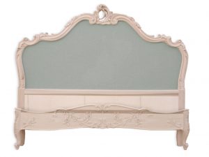 Arredamento Classico in stile mobili artigianali letto intagliato legno