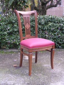 Arredamento Classico e in Stile sedia legno imbottita artigianale